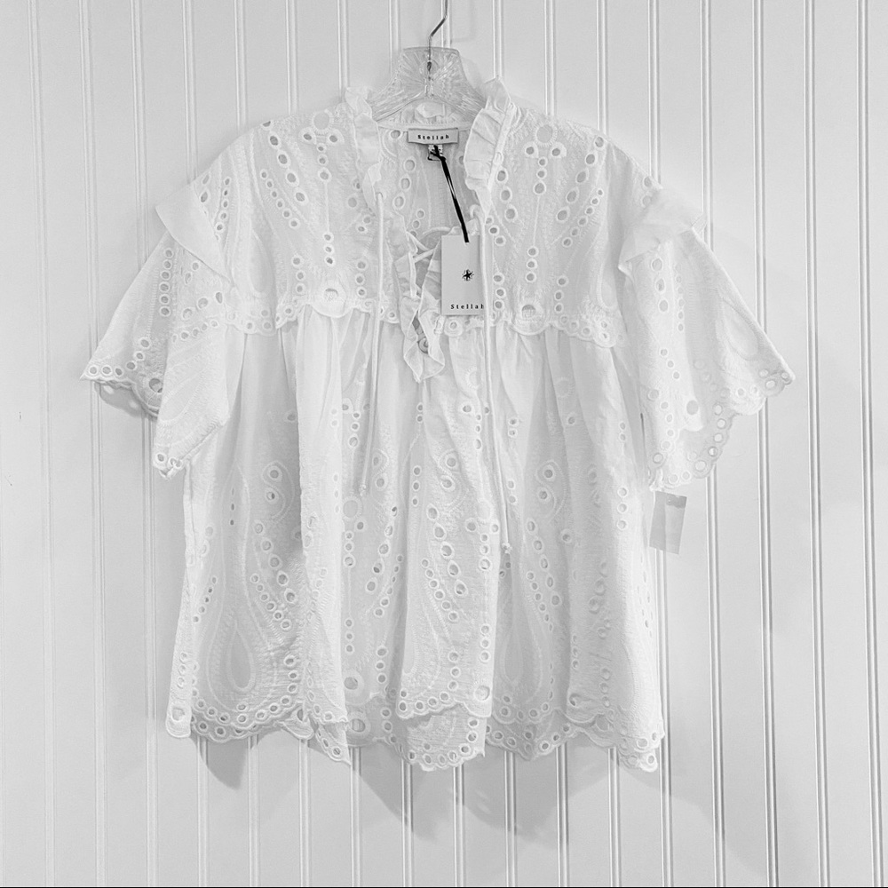 Stellah white eyelet top SIZE XS